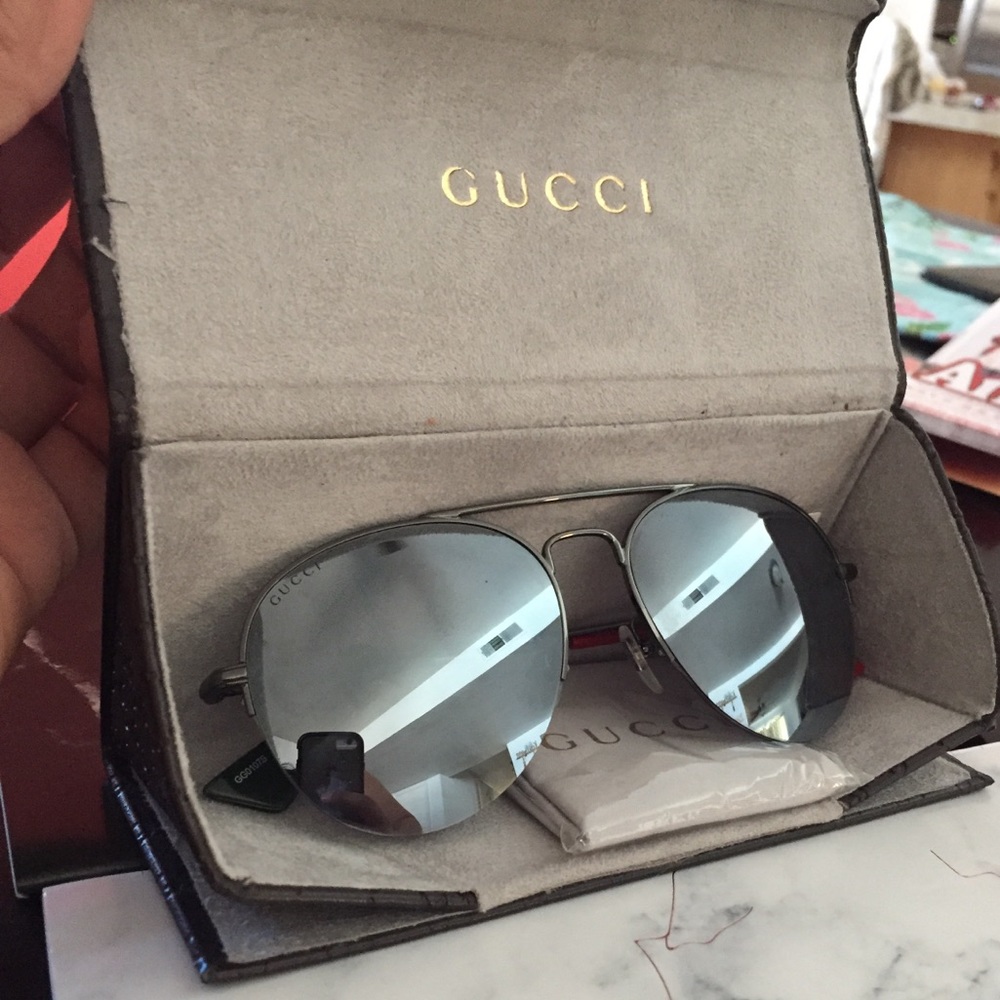 GUCCI URBAN GG0107S
